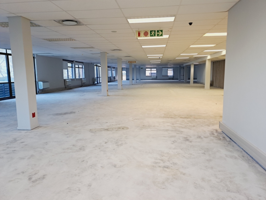 To Let commercial Property for Rent in Plattekloof Western Cape